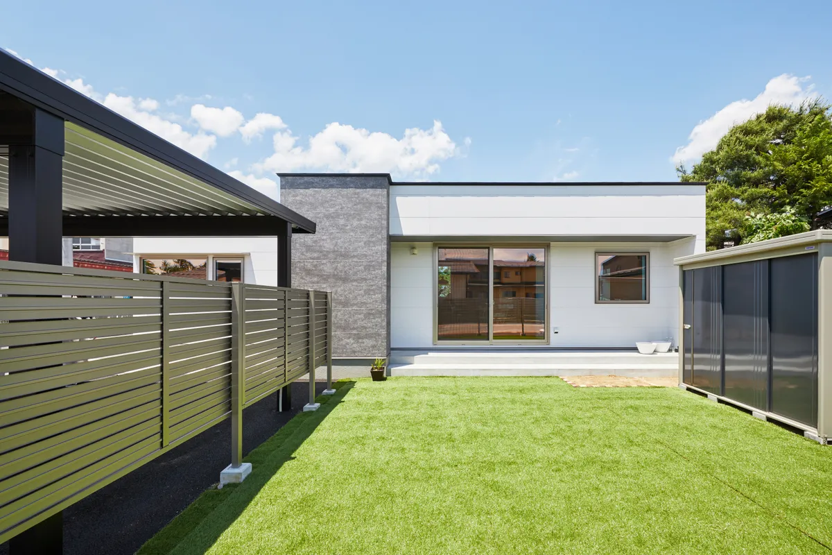 家族が自然と集う“ちょうどいい”平屋 事例トップ画像