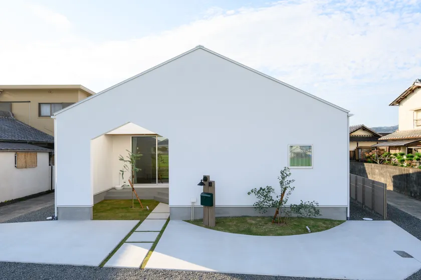 囲み庭のある家 事例トップ画像