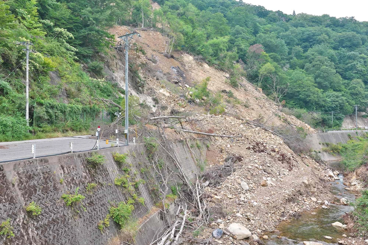 土砂崩れ