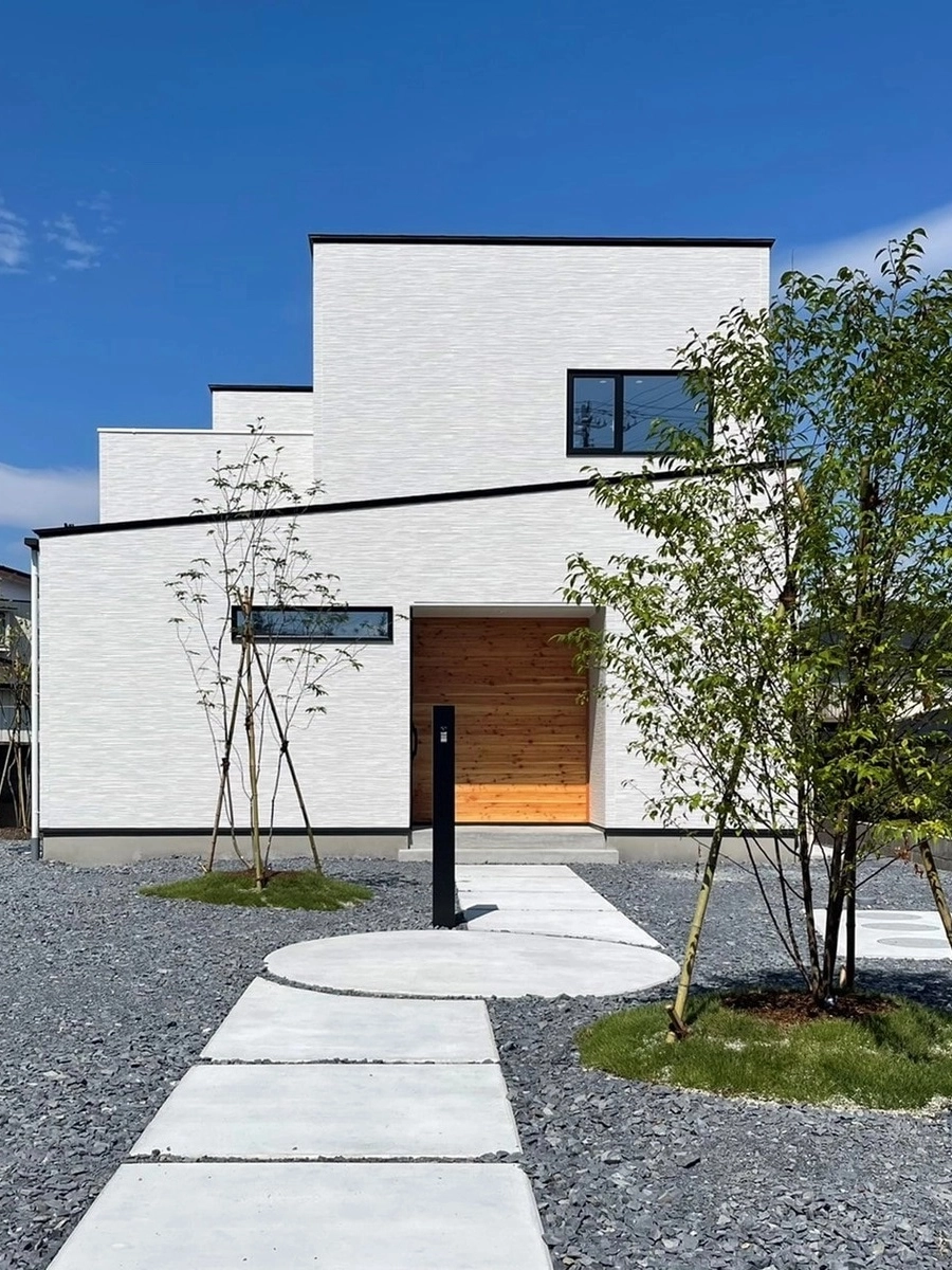 安心感と開放感 ひろく遮る家