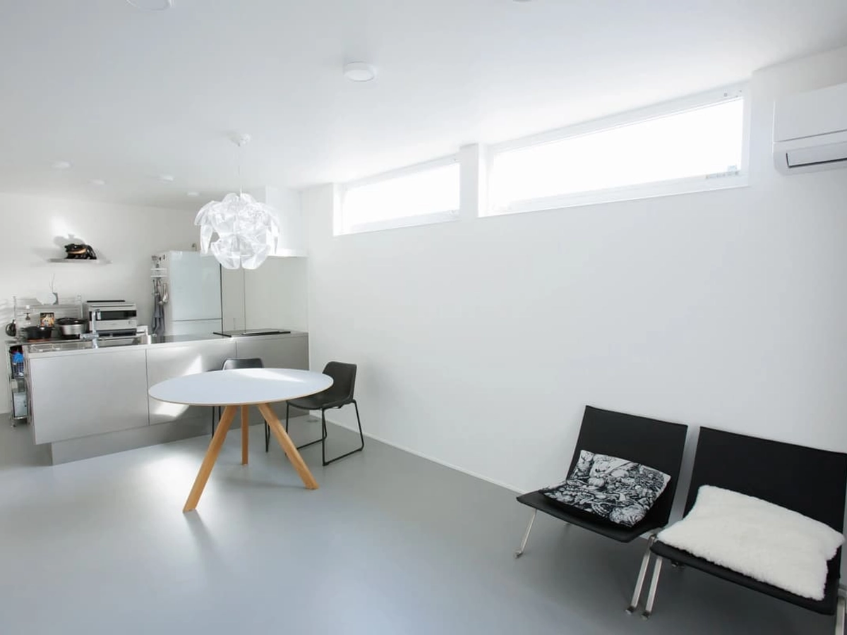 モノトーンのスッキリしたLDK