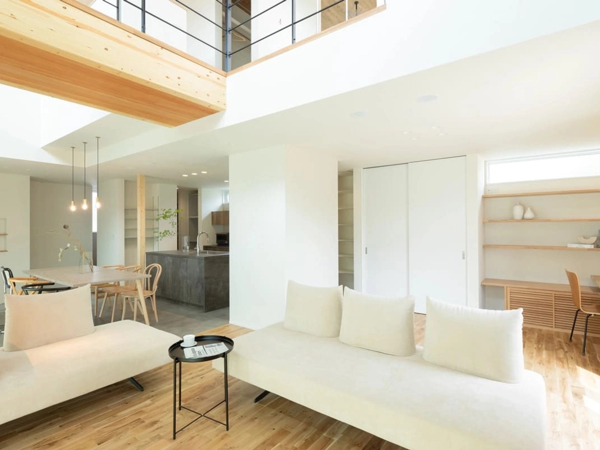 帰宅後の動線が確保されたパントリー