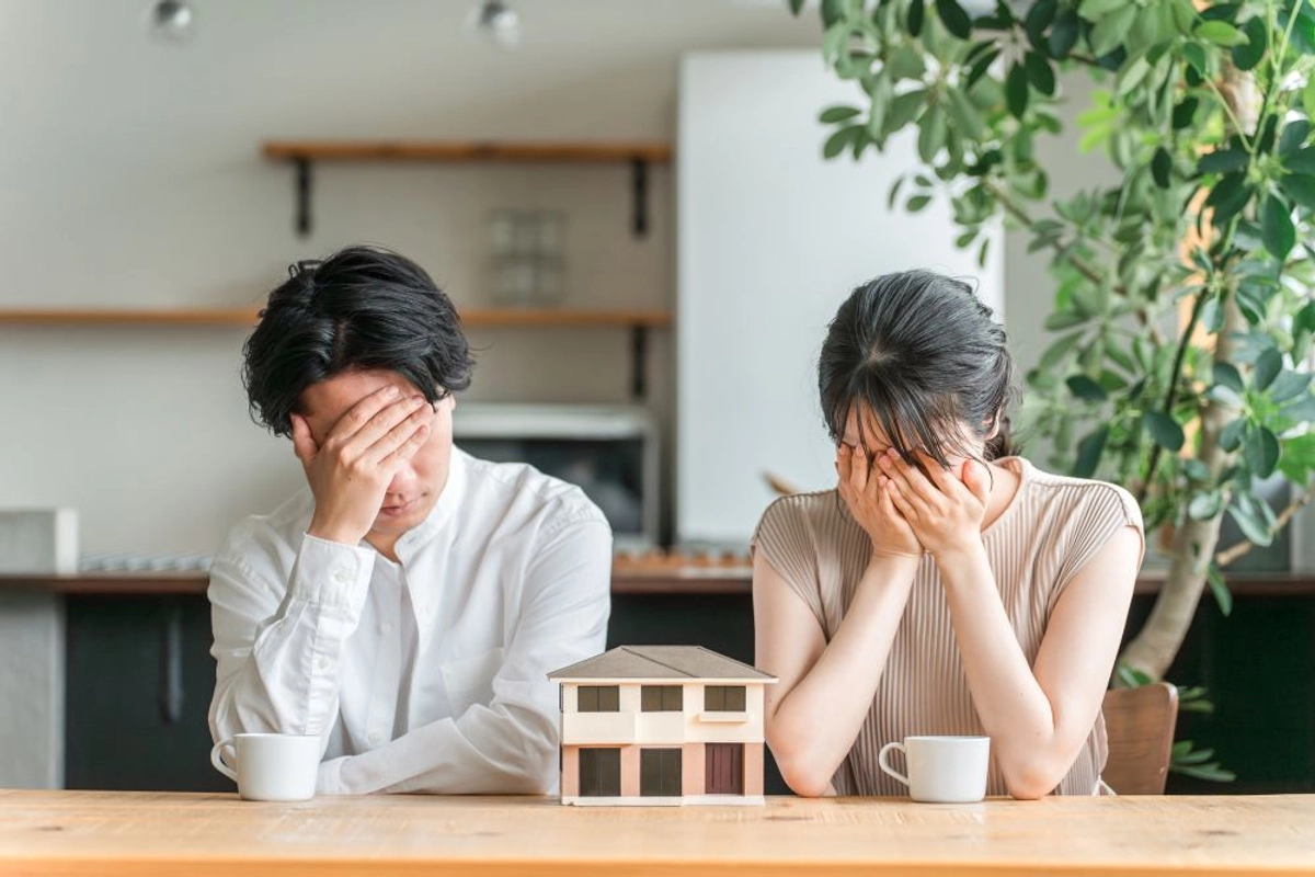 住宅で後悔する夫婦