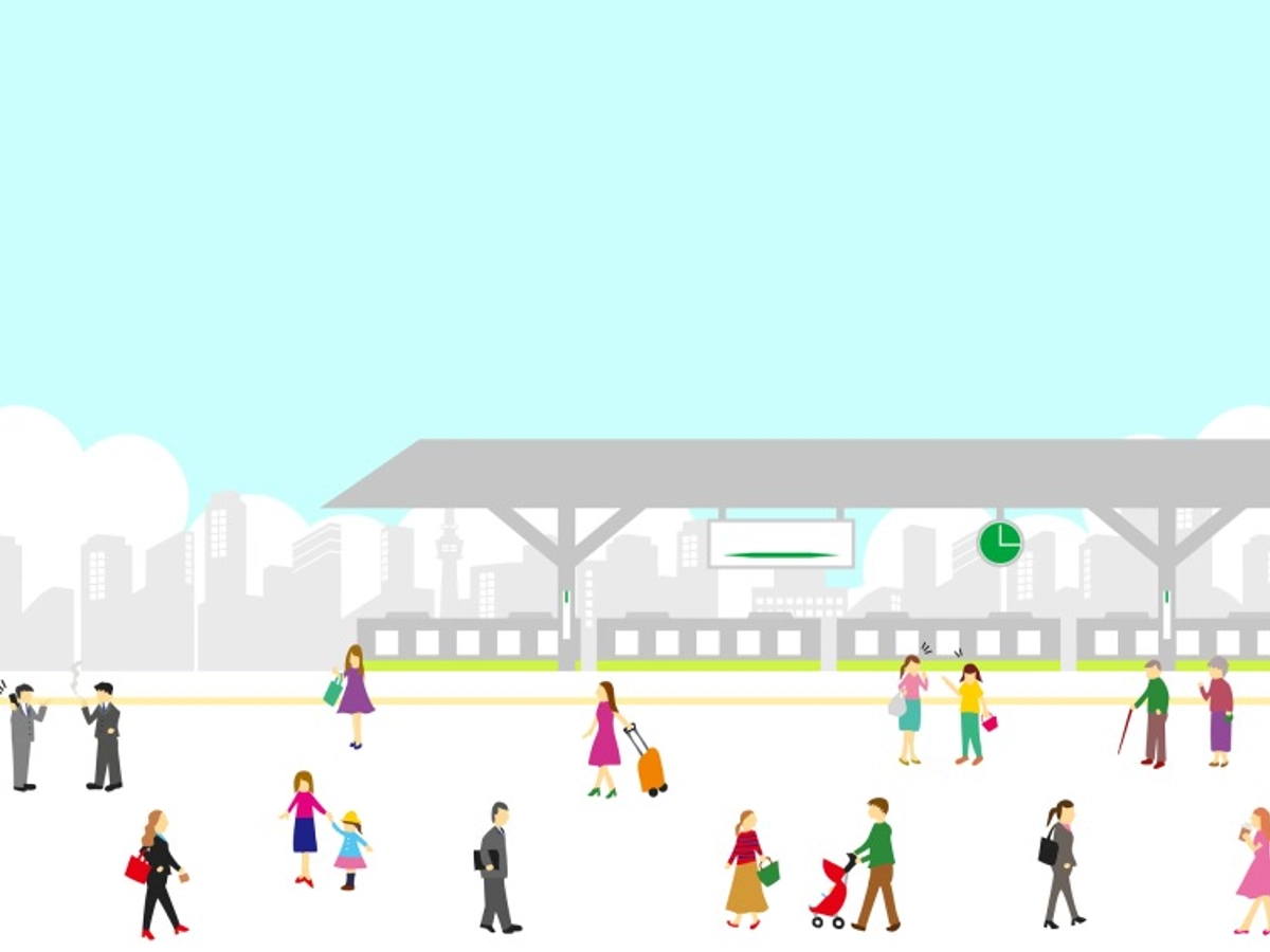 駅を利用する人々