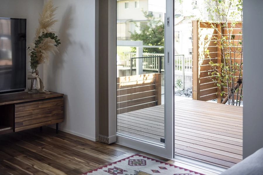 おしゃれなテラス・デッキ18選!デザイン性を高くするポイントとは