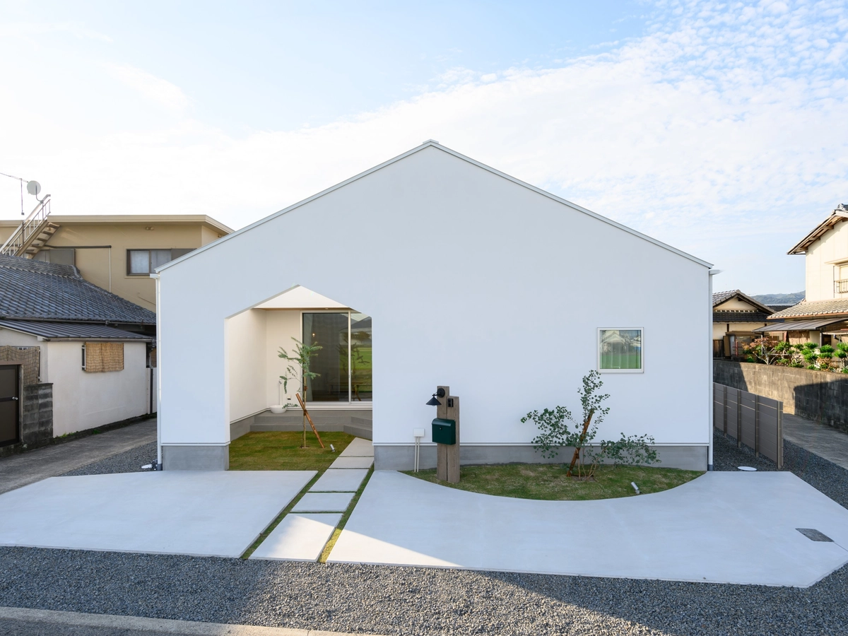 審査員特別賞 木藤 阿由子 賞「囲み庭のある家」