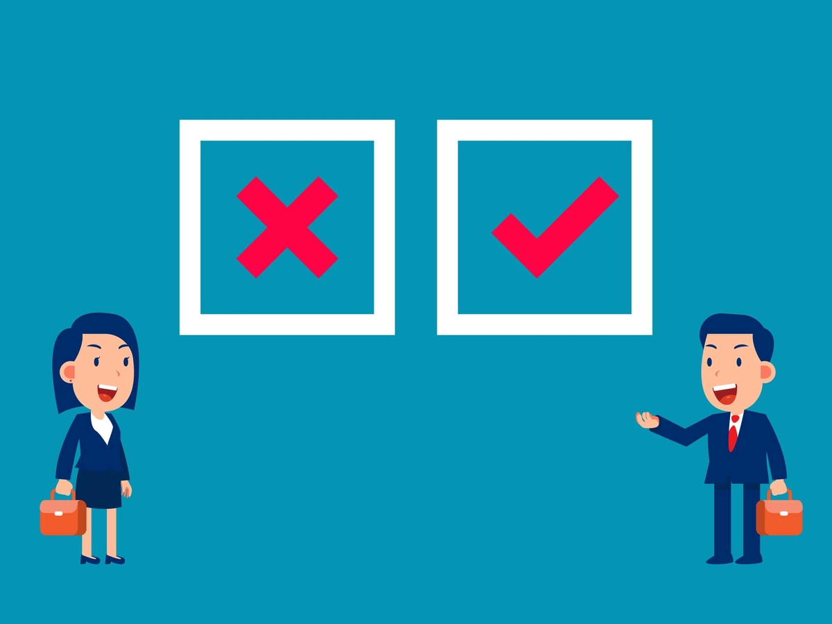 バツとチェックで違い・変更点を比較する人