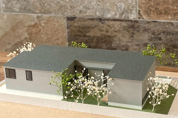 小さな家展 開放感あふれる中庭のある平屋(完全予約制)