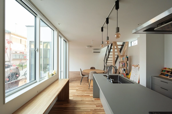 【千葉市花見川区】オーナー様宅見学会〜借景ならぬ借空間のある家〜