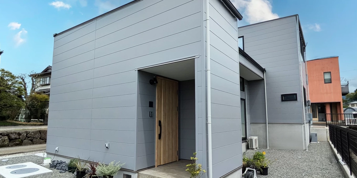 【裾野市】3つのリビングのある家