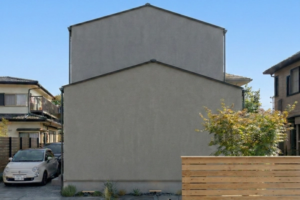 【大分市】馴染みの外観、驚きの内観。街並みと私生活が美しく響き合う家。見学会