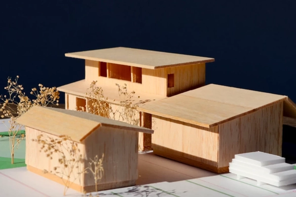 【益田市】素材と建築的操作により “和”を追求する家