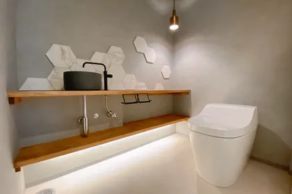 囲まれた中庭のある平屋 サブ画像 右