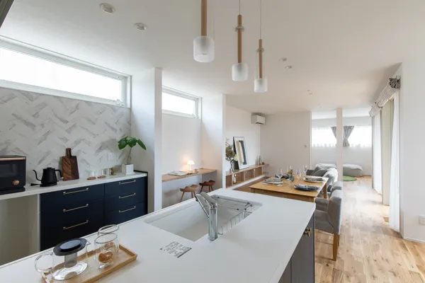 流れるようにスムーズに暮らすFLOW HOUSEのダイニング・キッチン