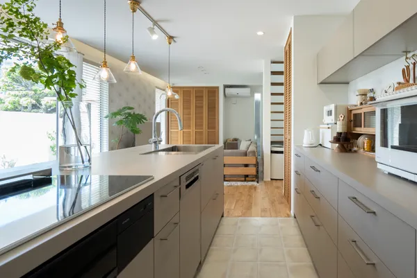 パン教室のある二世帯住宅のキッチン