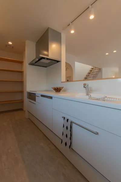 心地よい距離感が育むのびやかな暮らしのキッチン