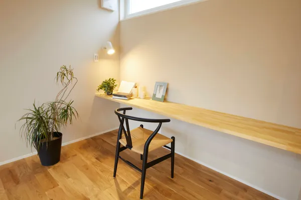 家族の変化に合わせて 将来は平屋暮らしができる家のワークスペース