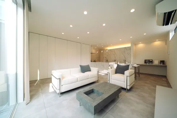 ホテルライクな平屋の住まいのリビング