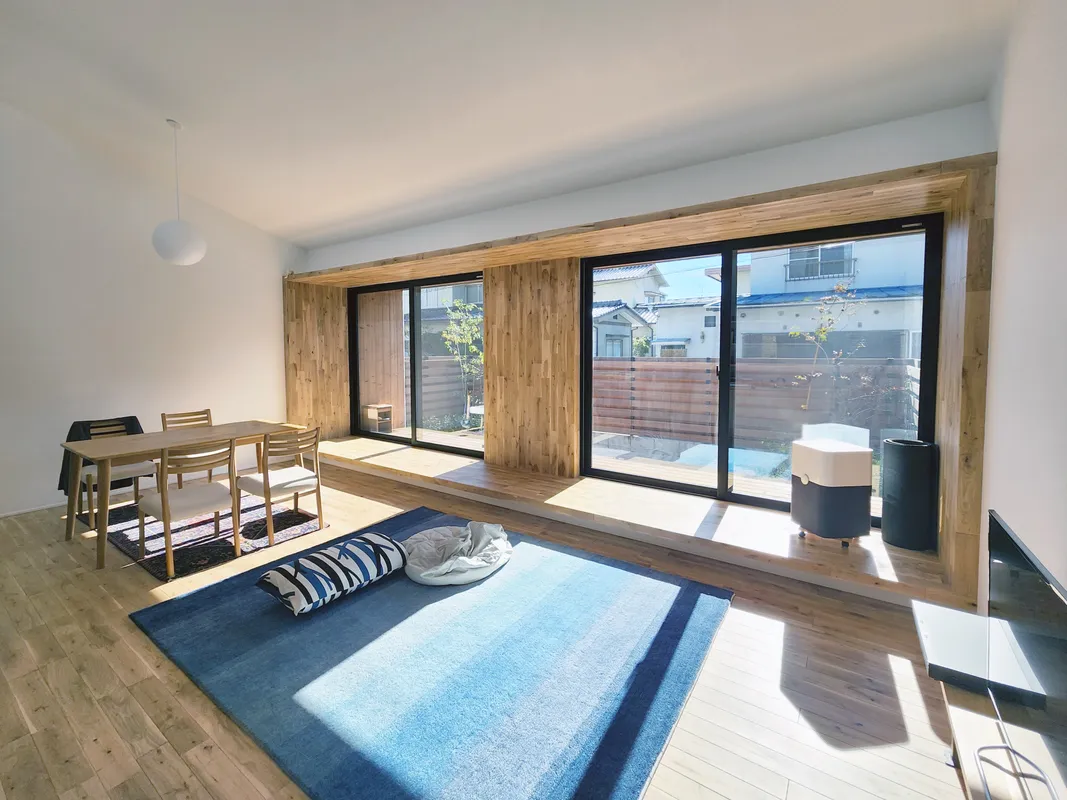 ウチとソトをつなぐ　縁のハコの家 事例トップ画像