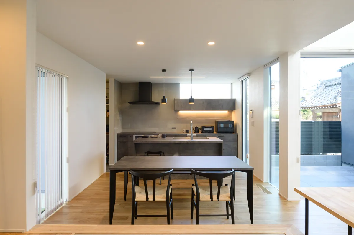 庭を楽しむレイクビューハウス 事例トップ画像