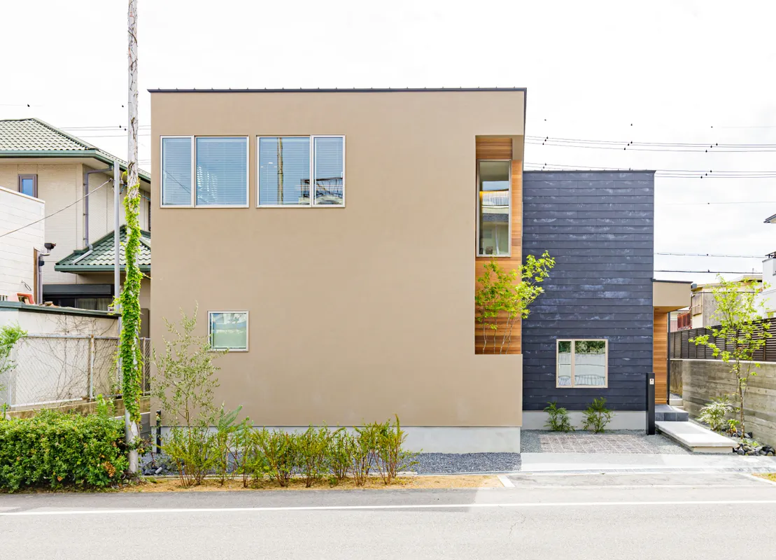 2階リビングの開放感を楽しむ家 事例トップ画像