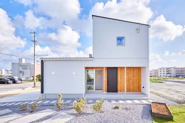 遊び心のある 縁側のある暮らしの事例トップ画像