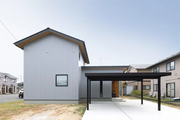 「KURA」のある家の外観