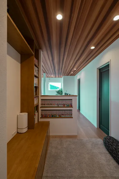 思い出を刻む、遊び心の住まいのライブラリー