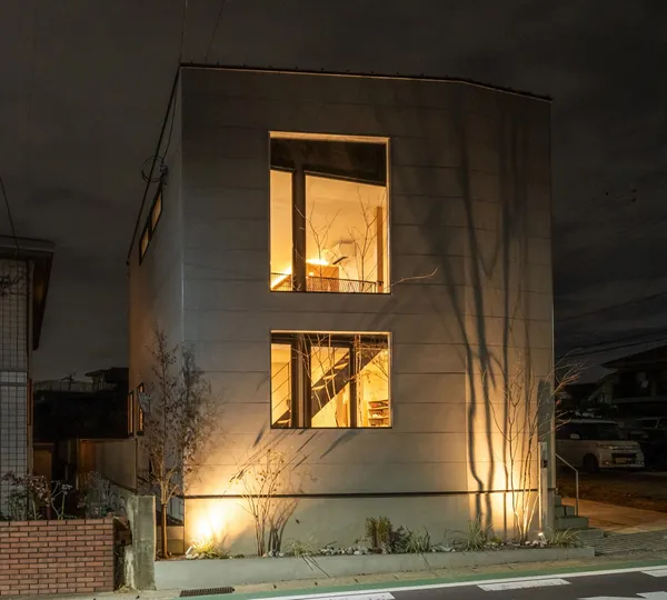 garden wall houseの外観・庭・中庭