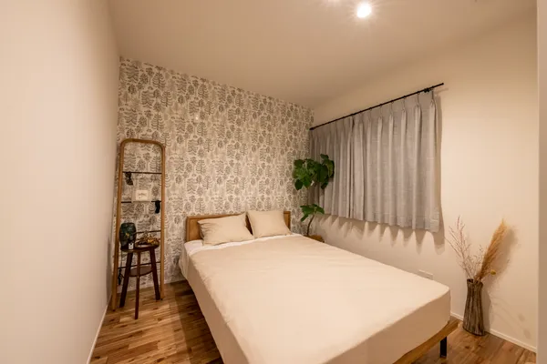 garden wall houseの寝室・アクセントウォール