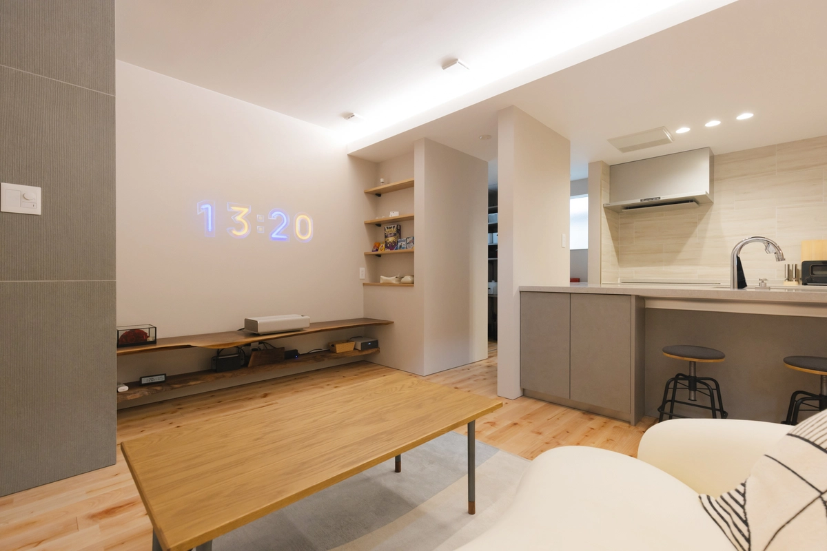 陽のぬくもりと生活する北欧モダンハウスのリビング・ダイニング