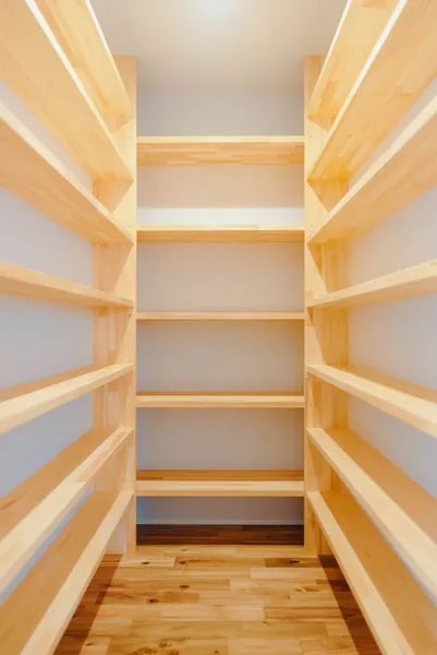 老後も安心して暮らせる家の収納スペース・ライブラリー