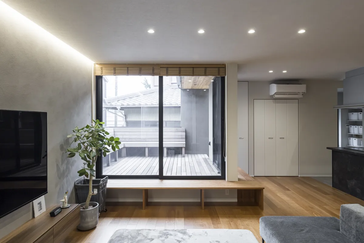 中庭とリビングと そのあいだを楽しむ平屋 実例トップ画像