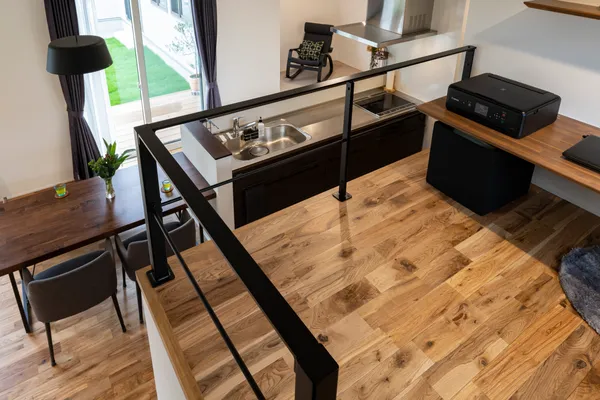 独創的なロフトが楽しい 平屋のお家のワークスペース・ロフト