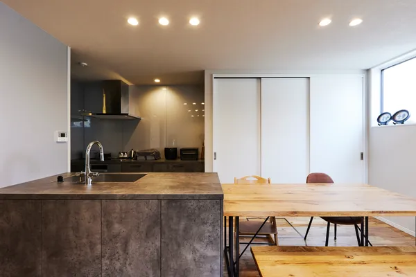 ワガママの数だけ幸せが詰まった家のダイニング・キッチン・収納スペース