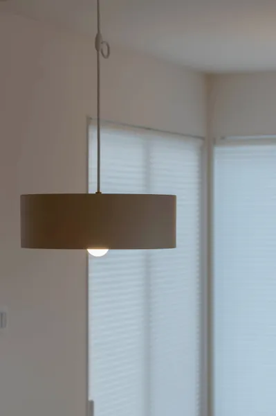 心地よい距離感が育むのびやかな暮らしの照明