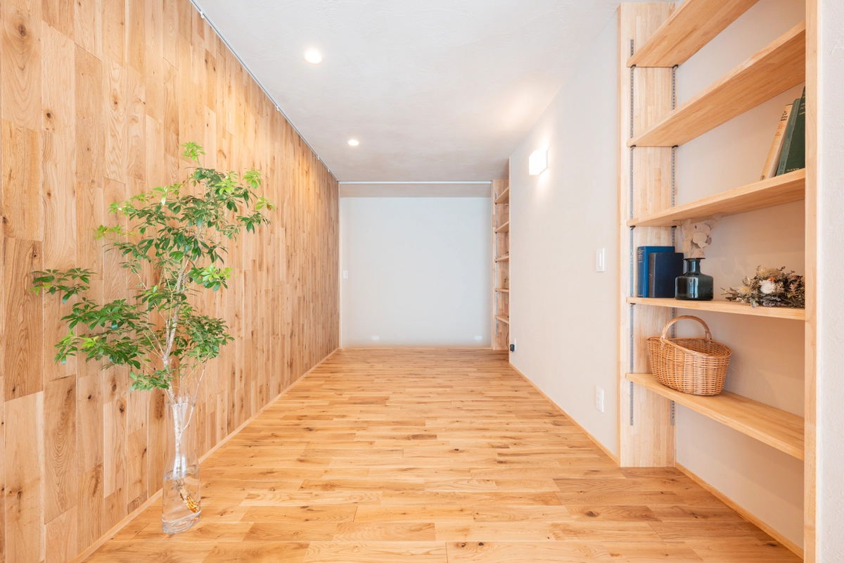 ゆとりの庭と回遊動線の平屋 サブ画像 右