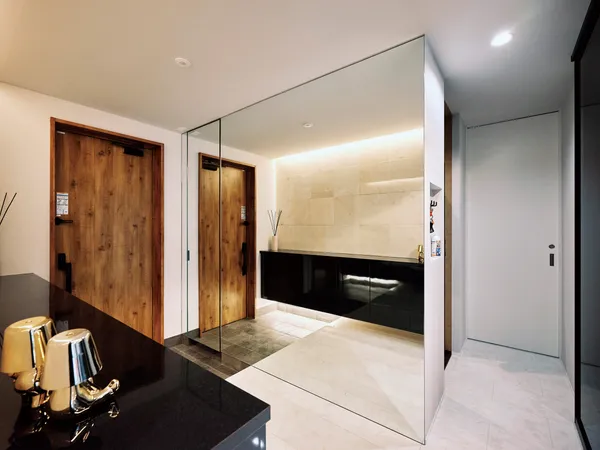 好きなものに囲まれた、美しい暮らしの玄関