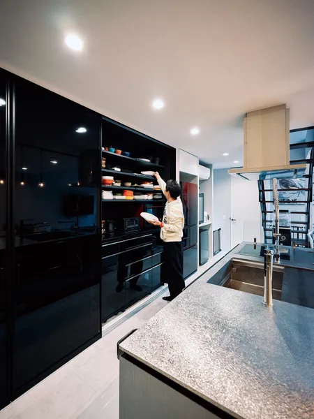 好きなものに囲まれた、美しい暮らしのキッチン・食品庫・パントリー・収納スペース