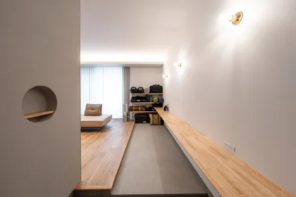 土間のある平屋の家 サブ画像 左