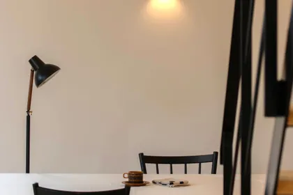 あたたかい光が出迎えてくれる家 サブ画像 左