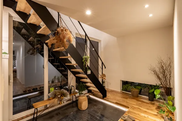 garden wall houseの事例トップ画像