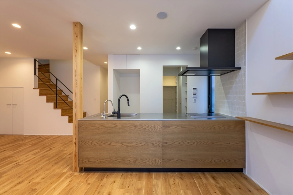 「ゆとり」のある家のキッチン