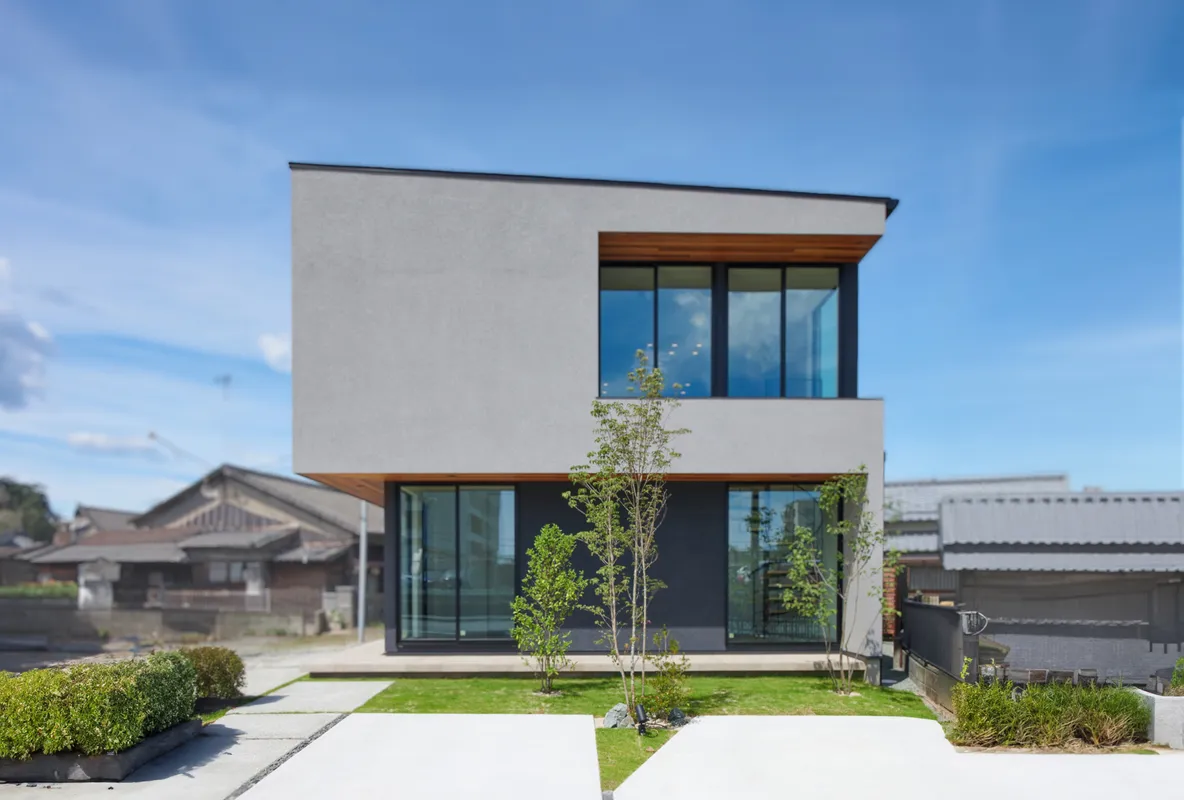 さりげなく目立つ家 事例トップ画像