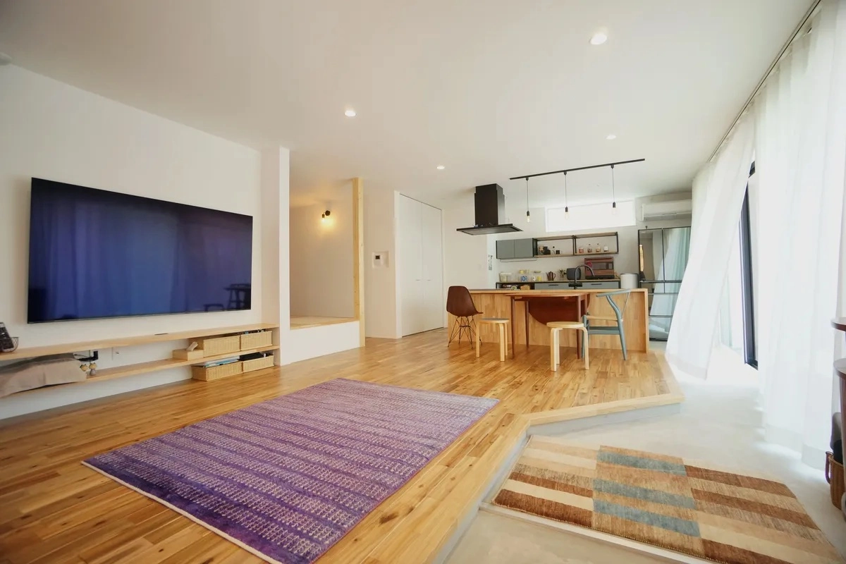 株式会社ブリーズハウジング｜注文住宅なら建築家デザインのR+house
